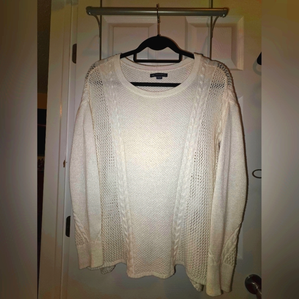 American Eagle Off-White Knit Top